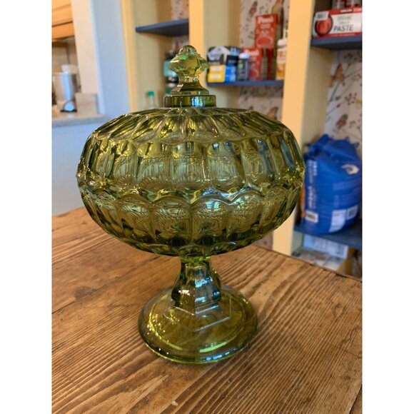 Rare Large Vintage 60s Green Fenton Glass Dish Pedestal Facet Covered 6975 - Picture 13 of 13